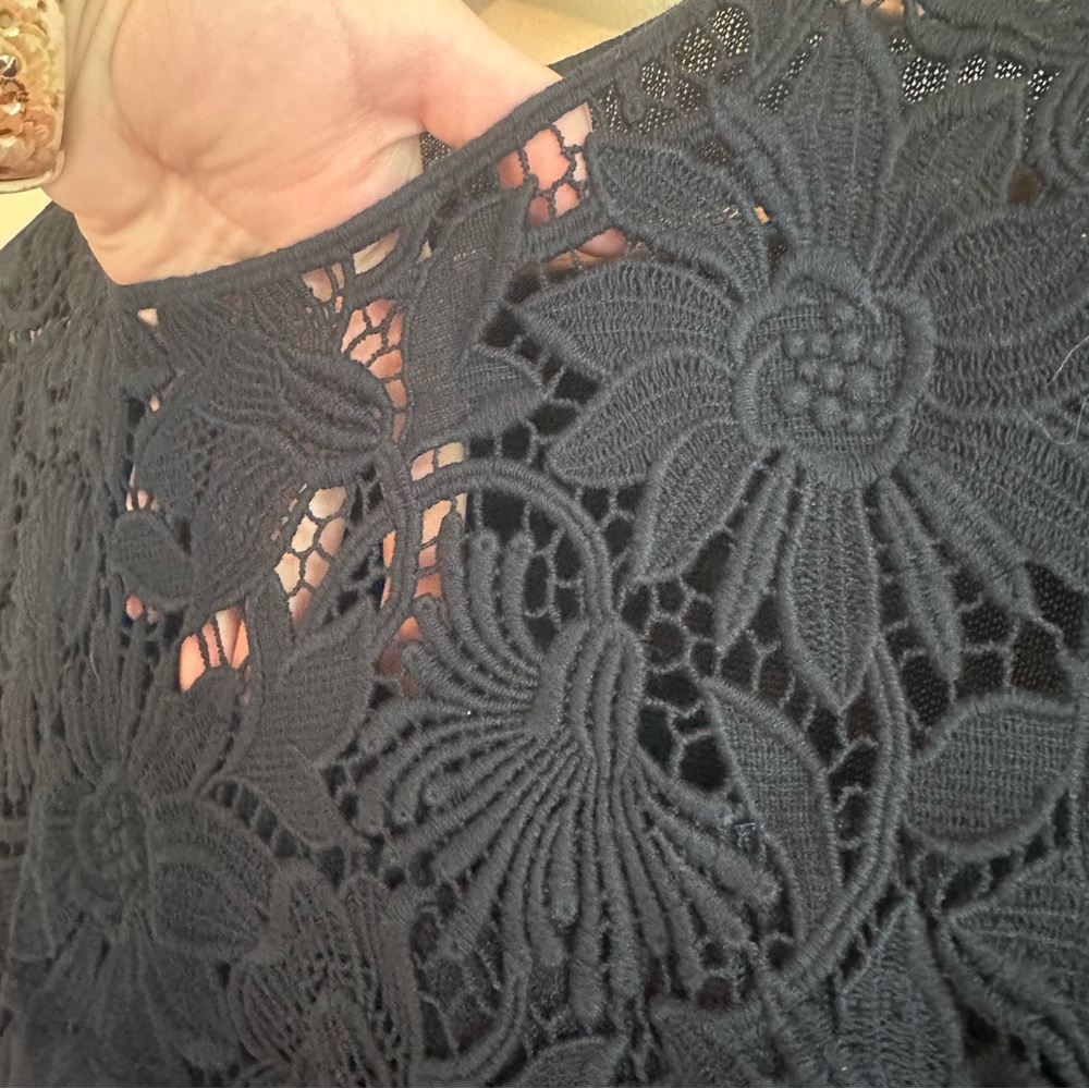 J. Jill Floral Embroidered Top Women’s Small Navy | 3/4 Sleeve Boho Lace Detail - Picture 4 of 14